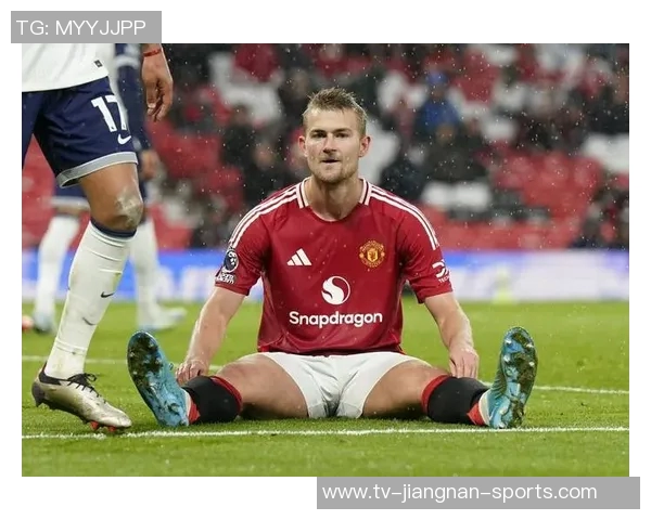 荷兰国家队中后场实力强大德里赫特无缘大名单引发热议 荷兰国家队中后场实力强大德里赫特无缘大名单引发热议