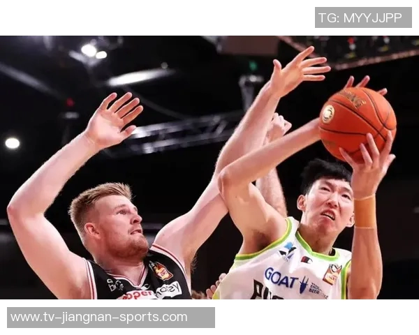 周琦半场强势表现内线统治力显现贡献7分5篮板助力球队奋勇争先