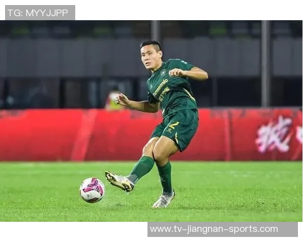 省港杯次回合中国香港队阵容公布孙铭谦梁诺恒劳烈斯领衔出战