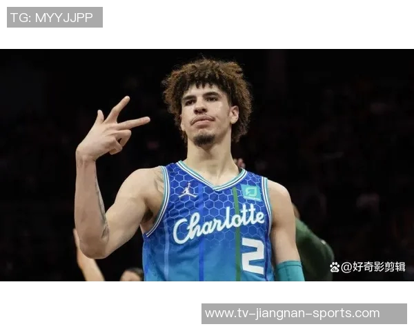 第三节对决火花四射伦纳德狂砍19分拉梅洛鲍尔也不甘示弱斩获13分